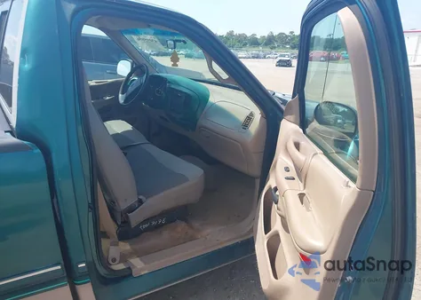 1997 Ford F150 Lariat/Standard/Xl/Xlt from USA, damaged, VIN 1FTDF1769VNC57748